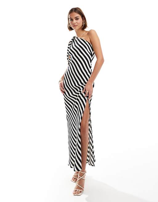 black and white one shoulder dress & Maxi for Elegant Nights, A timeless formal look in the most flattering silhouette. This black white one shoulder maxi dress features a sculpted fit, draped waist Crystal%20One%20Shoulder%20Maxi%20Dress%20Black%20White%0D%0ADESIGN%3A%0D%0A%0D%0AColor%3A%20Black%2C%20white%0D%0AOne%20shoulder%20design%0D%0ASleeveless%0D%0ABustier%20detail%0D%0AOff%20the%20shoulder%20design%0D%0ADraped%20detail%0D%0AColorblock%20design%0D%0AEmbellished%20with%20rhinestones%0D%0AConcealed%20zipper%20at%20back%0D%0AGentle%20Dry%20Clean%20Only%0D%0ALength%3A%20Maxi%0D%0A%0D%0AMATERIAL%3A%0D%0A%0D%0A90%25%20Rayon%20%2B%209%25%20Nylon%20%2B%201%25%20Spandex%0D%0ATop%20quality%20rayon%3A%20anti Crystal One Shoulder Maxi Dress
