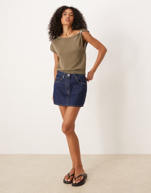 Mango one shoulder ruched detail t-shirt in brown, 3 of 4