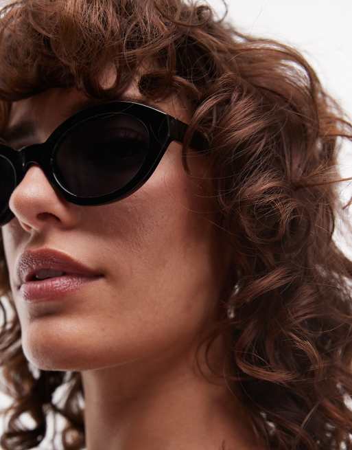 Mango oval sunglasses in black