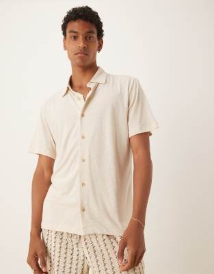 Mango – Oversize-T-Shirt in Steinbeige mit überschnittenen Schultern - view 1