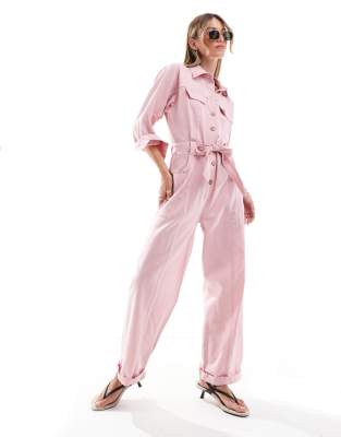 oversized boilersuit in light pink