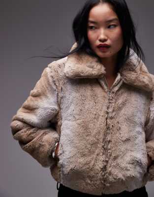 oversized collar fur jacket in beige-Neutral