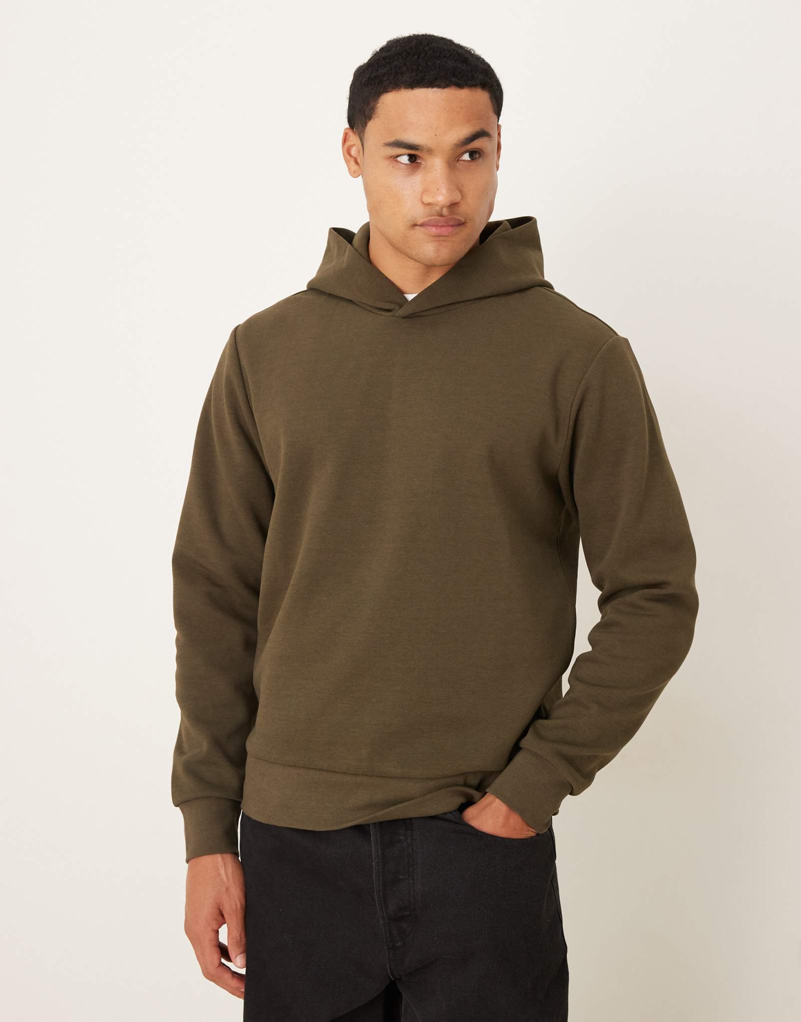 Толстовка Mango oversize с капюшоном оливкового цвета