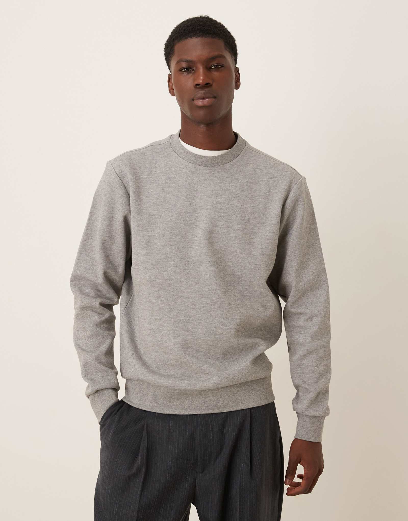 Толстовка Mango oversize светло-серого цвета