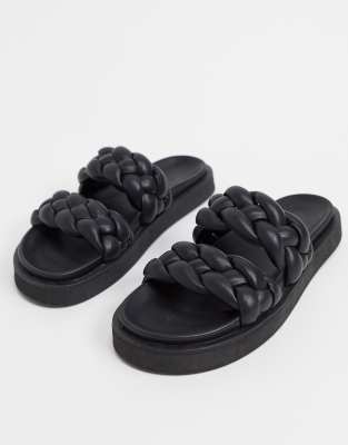 padded flip flops