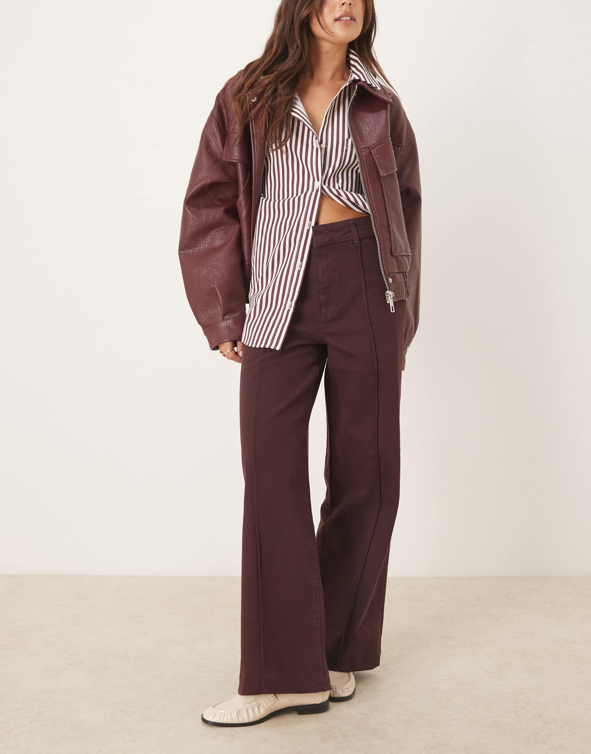 mango paloma 100% cotton pleat front straight jeans in burgundy