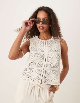 paneled crochet vest in beige-Neutral