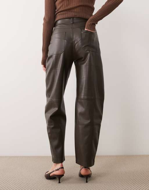 Mango pantalon barrel en imitation cuir kaki, 3 de 5