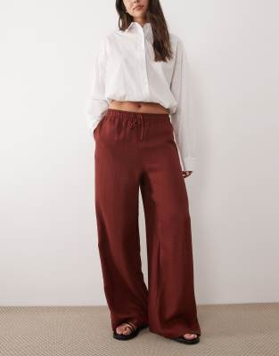 Mango - Pantalon fluide noué à la taille - Rouge profond