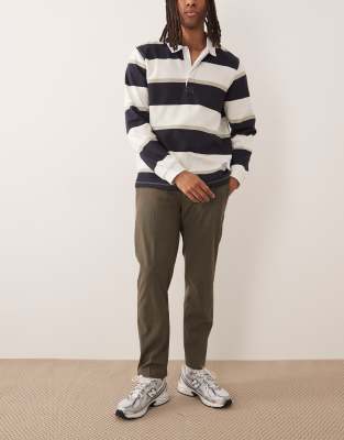 Mango - Pantalon plissé devant à taille réglable - Vert sauge