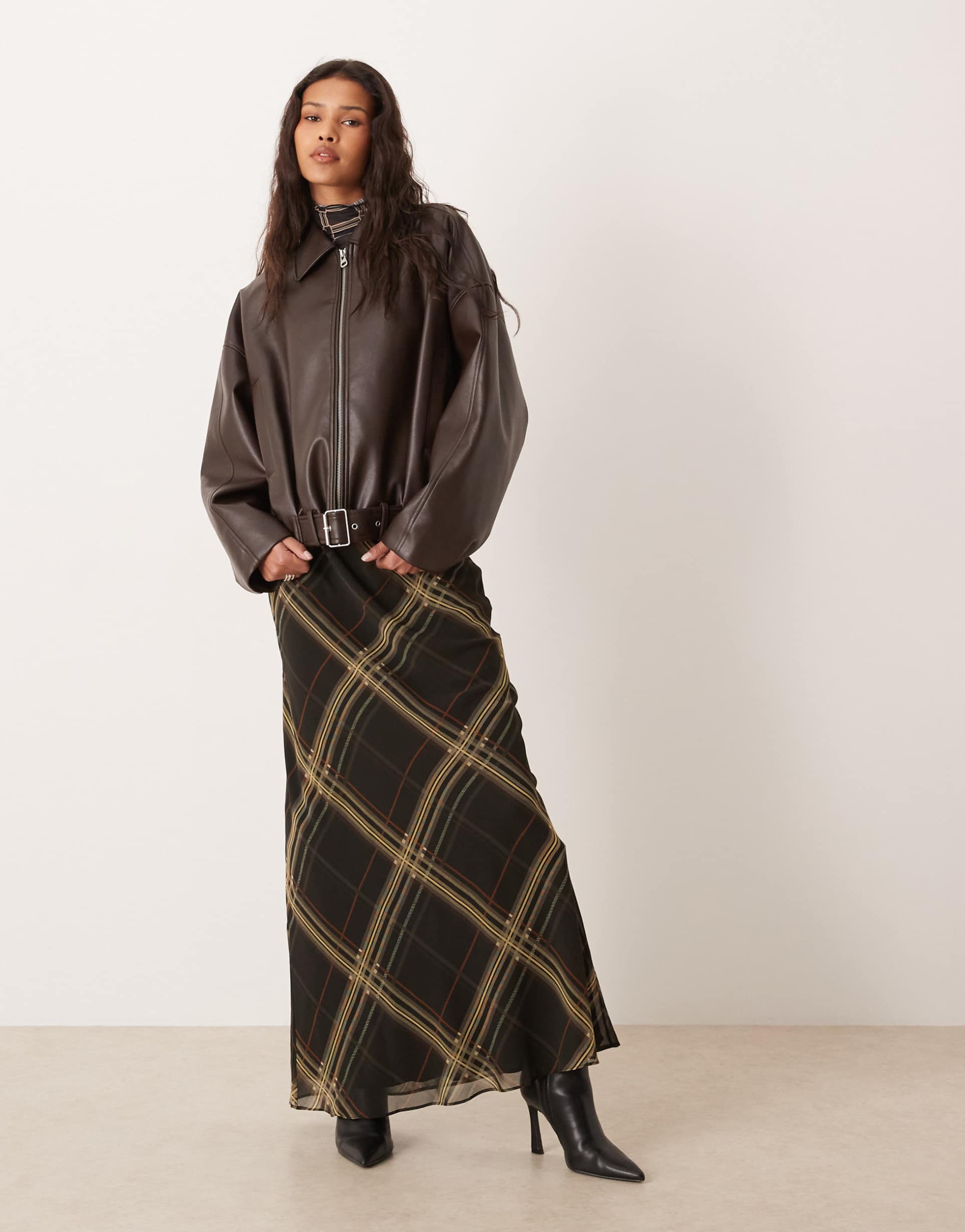 mango patterned maxi skirt in black