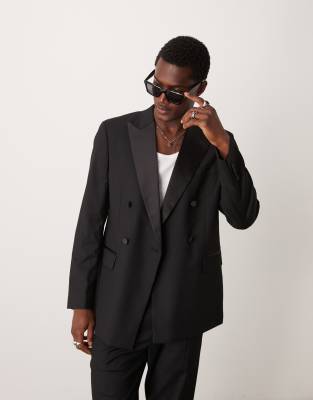 Двубортный приталенный блейзер с отворотом Mango peak черного цвета - часть комплекта 30590₽