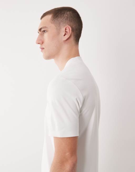 Mango performance thermal insulating t-shirt in white, 4 of 5