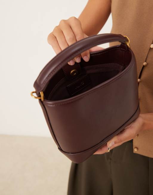 Mango - Petit sac porté épaule coupe carrée classique avec détails dorés - Rouge cerise, 4 de 4