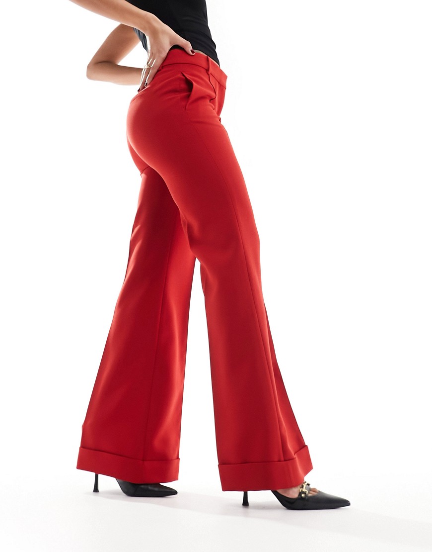pintuck tailored flare pants in red