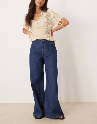 Mango Pleat Front Fluid Straight Leg Jeans