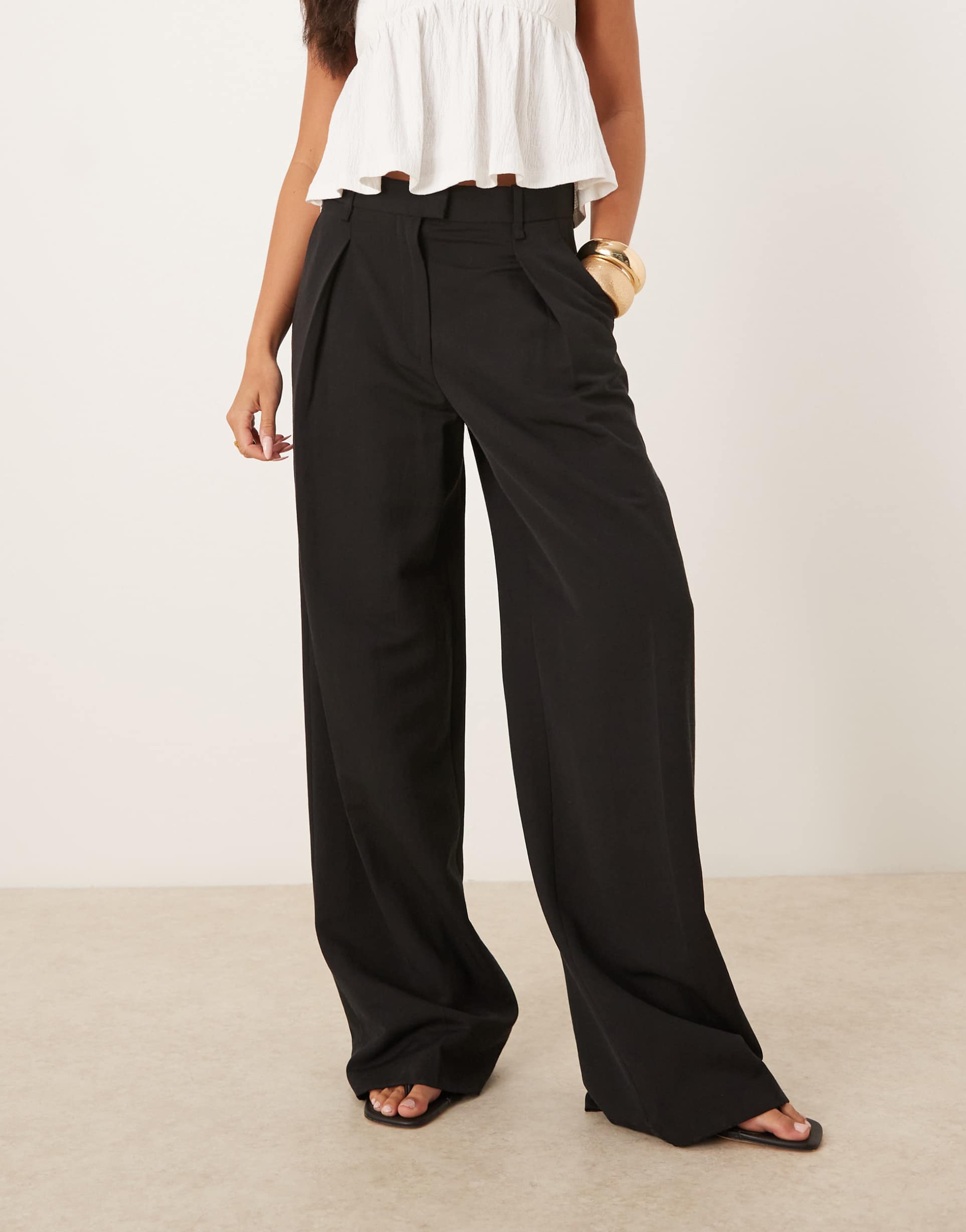mango pleat front tailored pants in black