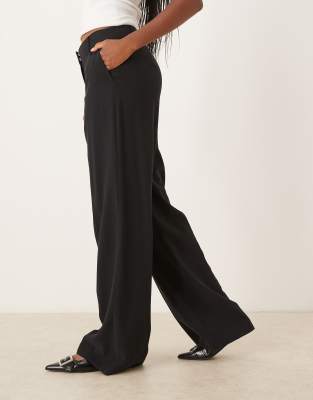 Mango Pleat Front Tailored Pants In Black