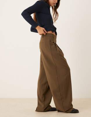 Mango Pleat Front Tailored Pants In Brown