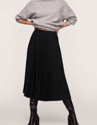 Mango pleated midi skirt in black