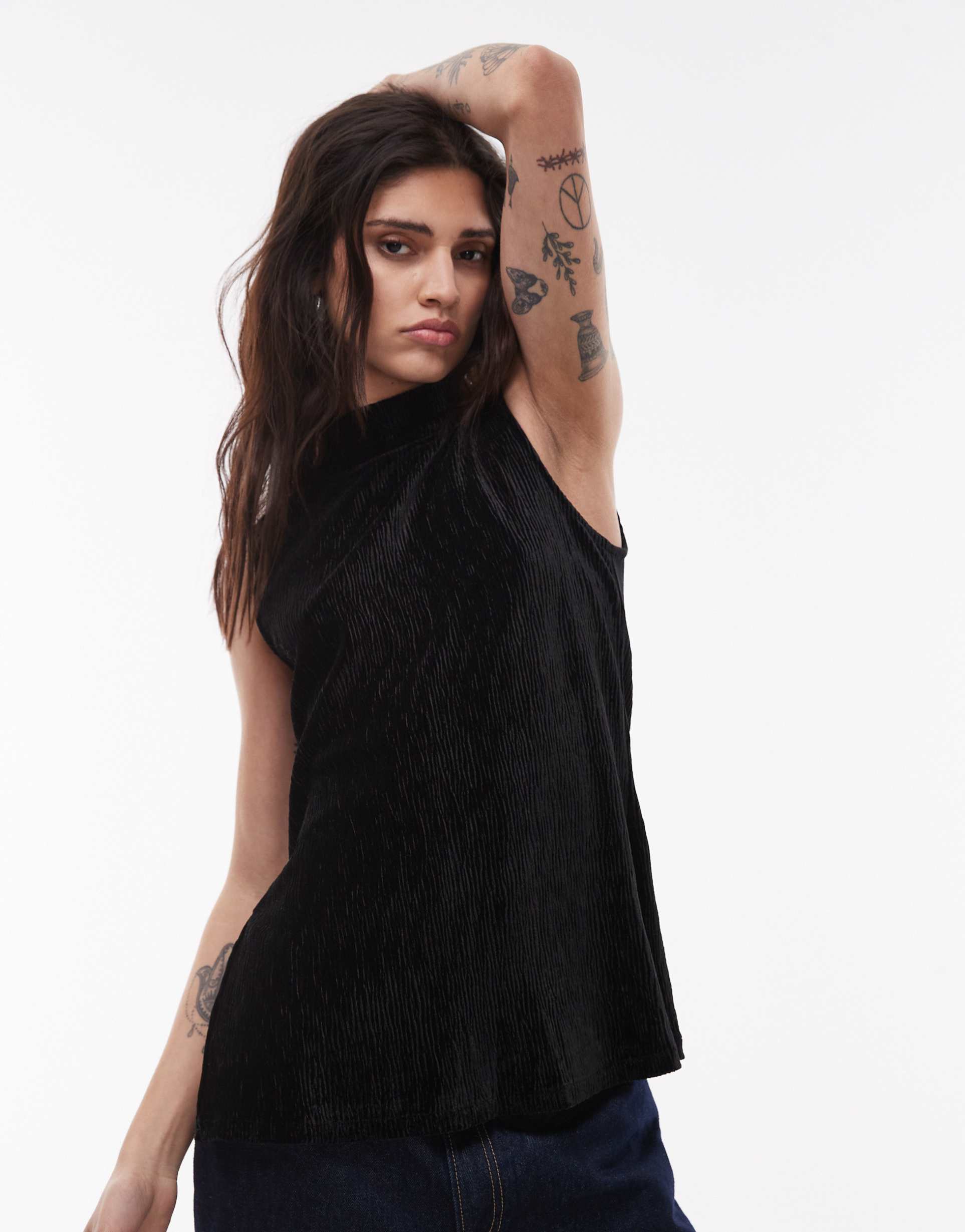 mango plisse high neck sleeveless top in black