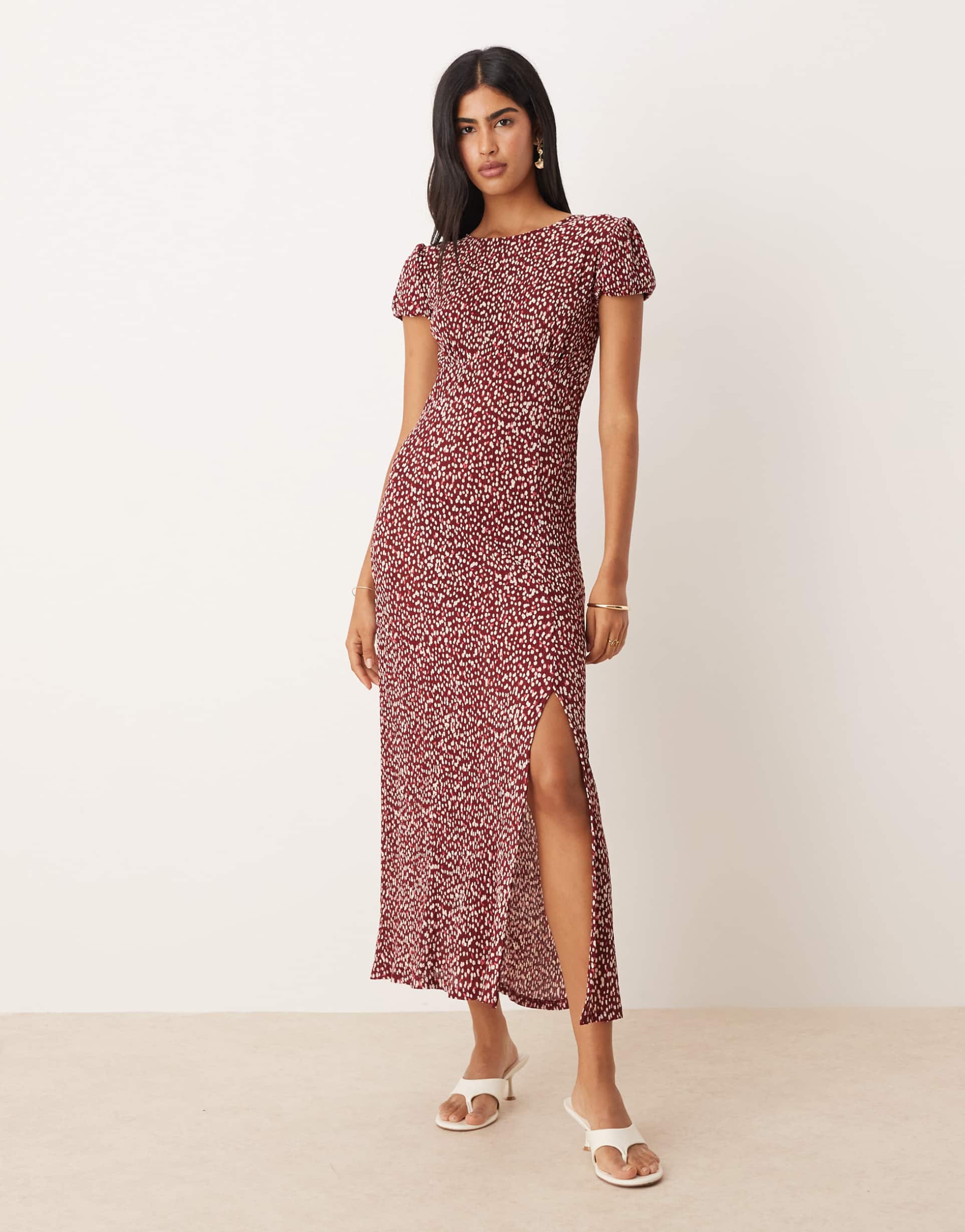 mango plisse midi dress in red abstract print