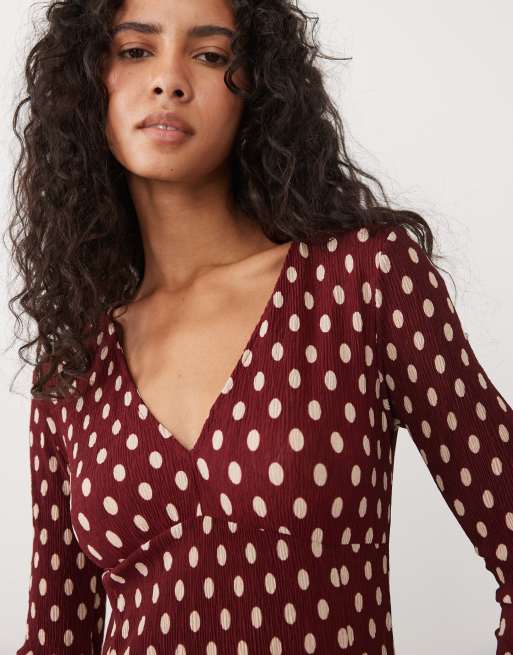 Mango plisse v neck long sleeve midi dress in maroon polka dot print , 3 of 4