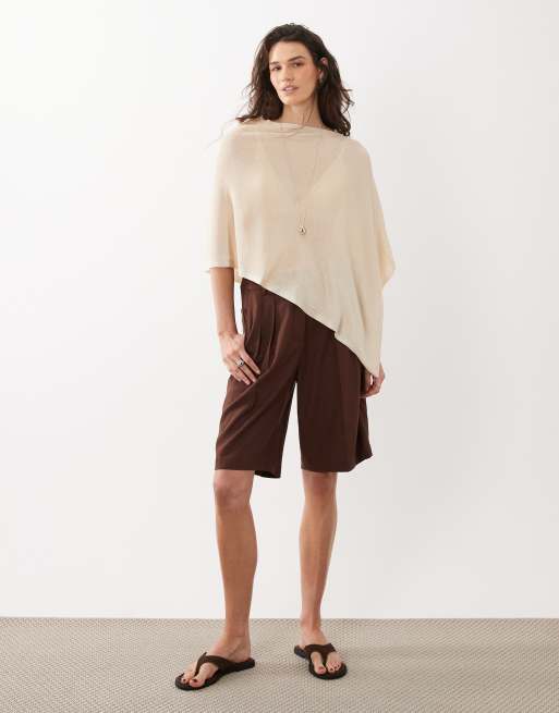 Mango poncho in pastel yellow, 2 of 4