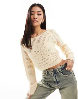Mango - Pull en crochet à détail fleuri - Beige | ASOS
