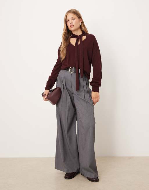 Mango - Pull en maille à col en V avec détail foulard - Bordeaux , 2 de 4