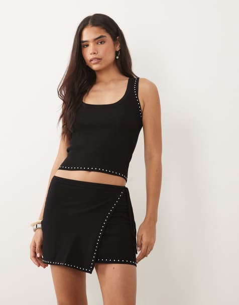 Mango - Regaliz - Mini rok met overslag en studs in zwart, deel van co-ord set - view 1