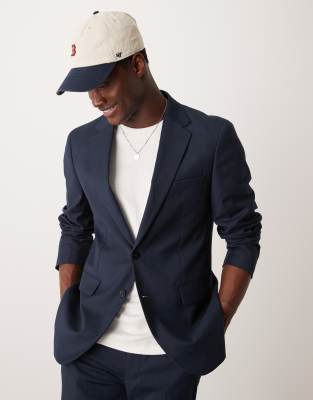 Блейзер от Mango обычного покроя темно-синего цвета 34090₽