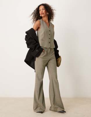 relaxed fit straight leg pants in beige - part of a set-Neutral