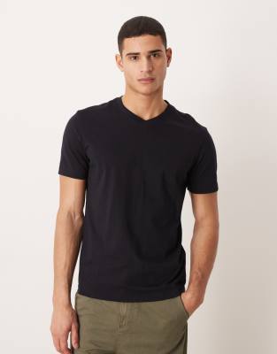 Mango Relaxed Fit V-neck T-shirt In Black