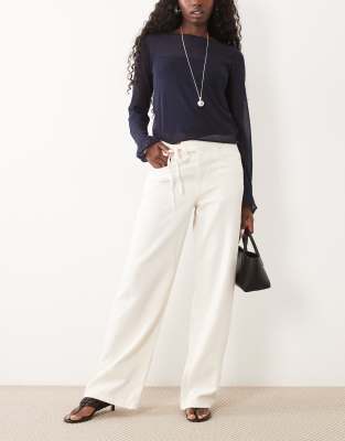 Mango Relaxed Pants In Neutral