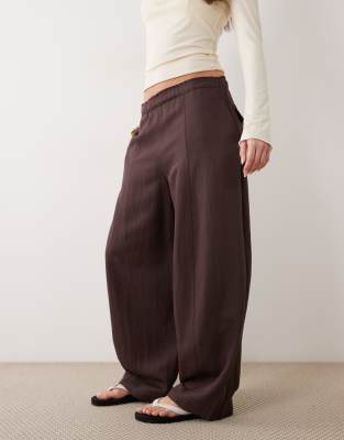 Mango Relaxed Pants In Brown