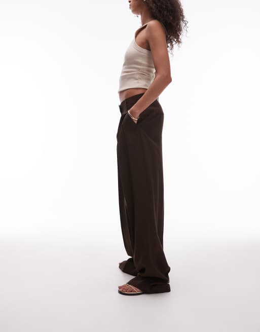 Mango relaxed pintuck tailored trousers in chocolate, 3 of 5