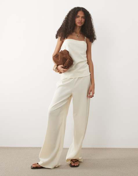 Mango - Riga - Co-ord set van top met bandjes en gerimpelde zijkant en broek in botergeel - view 1