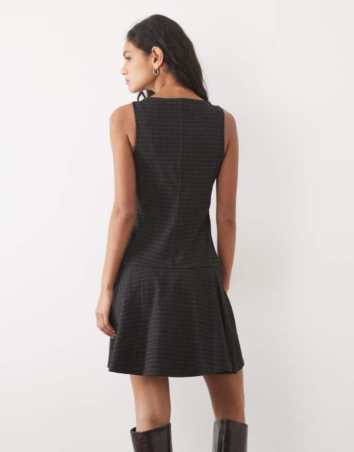 Mango robe courte à jupe évasée sans manches grise, 4 de 4