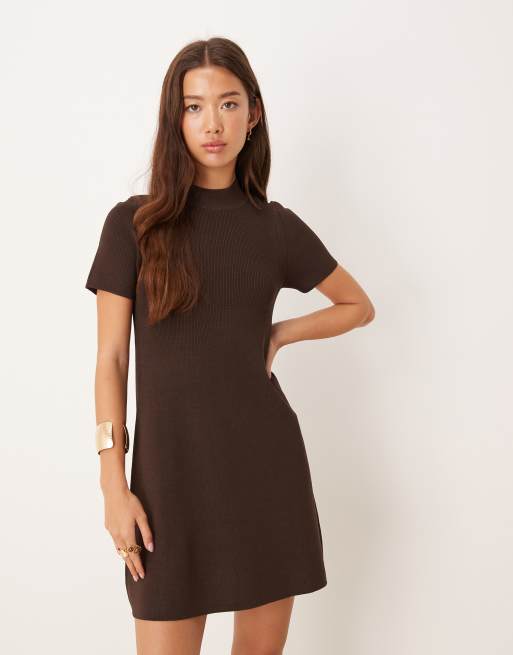 Robe Minuet Marron Et Noir Taille L - Manches Courtes - Neuve Avec étiquette