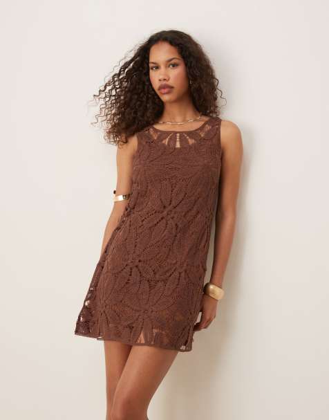 Mango - Robe courte en maille au crochet à découpe - Chocolat - view 1