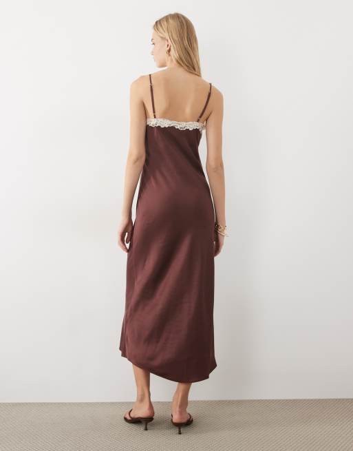 Mango robe midi sans manches en satin avec bordure en dentelle rose, 4 de 4