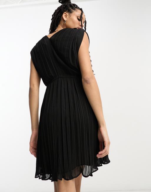 Robe noire plissee hot sale