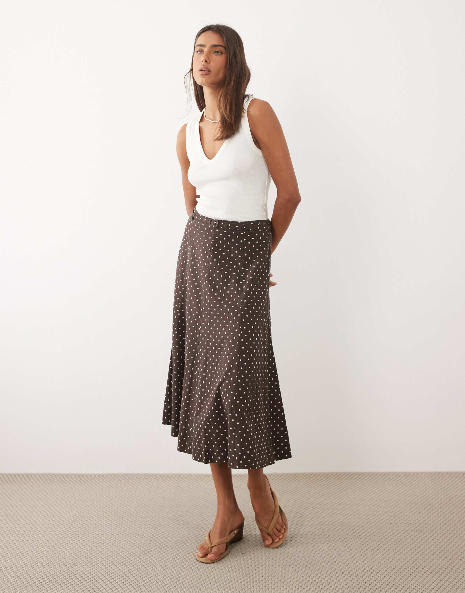 mango romeo linen mix midi skirt in black and white polka dots