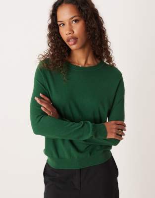 Mango Round Neck Fine Knit Top In Green