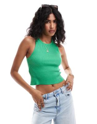 round neck ribbed tank top in green