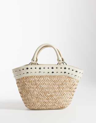 Mango - Sac à main tressé avec bordure cloutée imitation cuir - Beige-Neutre