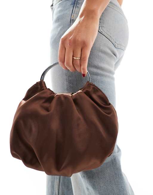 Mango - Sac en satin avec poignée argentée - Marron