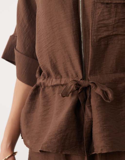 Mango – Safa – Kurzärmlige Jacke aus Leinenmix in Braun mit Bindegürtel, Kombiteil, 4 von 4