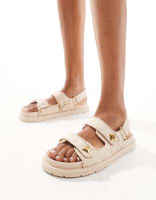 Sandali beige da donna con doppio cinturino e fibbia Italia Trend